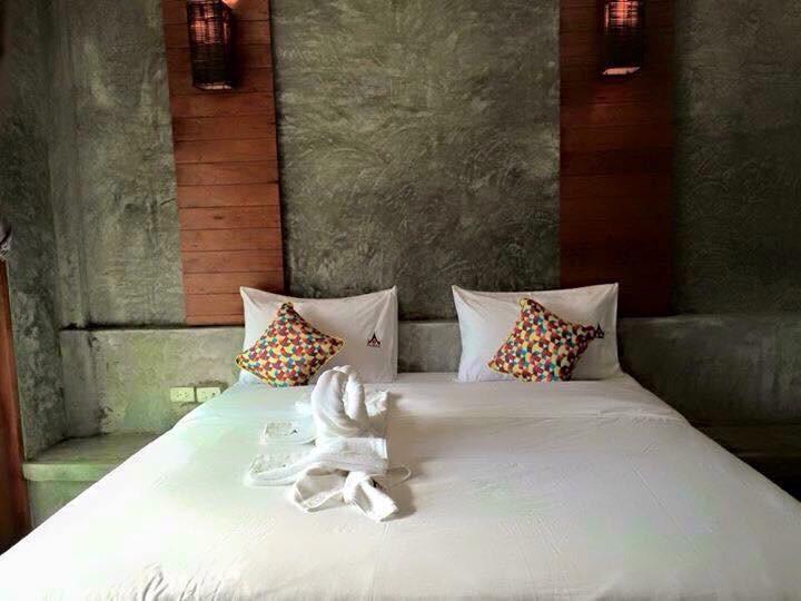 Ruean Thai Nai Bang By Pansak Resort Surat Thani Luaran gambar